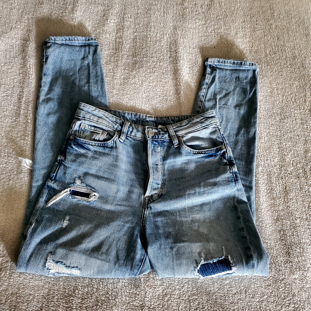 H&M Mom Jeans Blue Trashed  Distressed‎  Streetwear